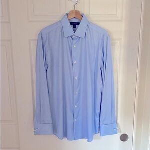 Banana Republic Men's Light Blue Dress Shirt